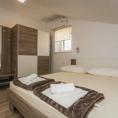 Apartment Marin